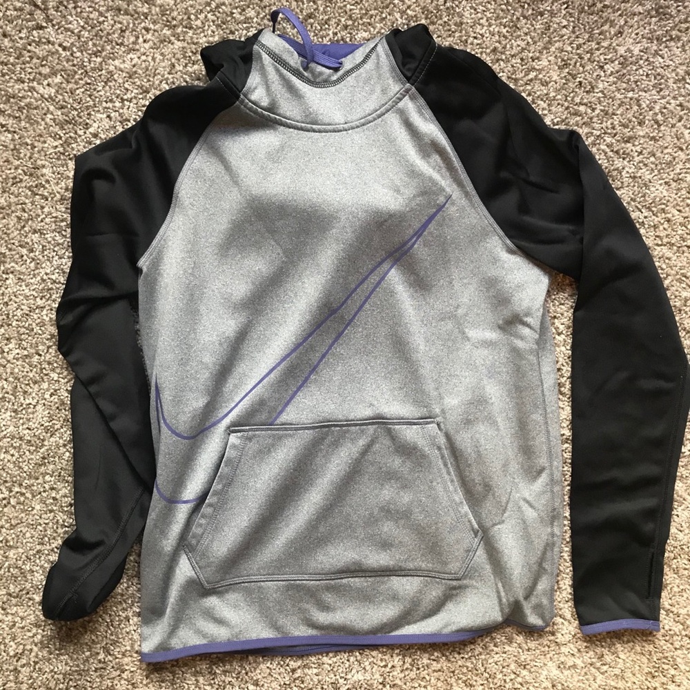 Nike sweatshirt
